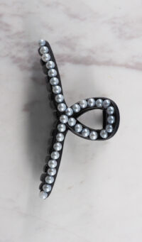 Noir Pearl Claw Clip