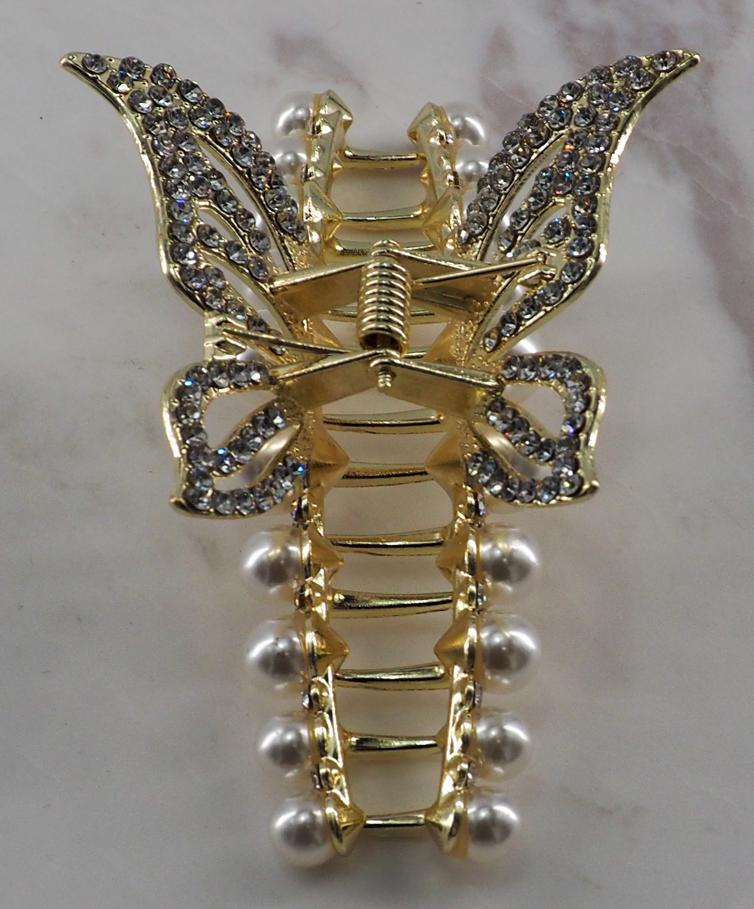 Pearl Papillon Clip