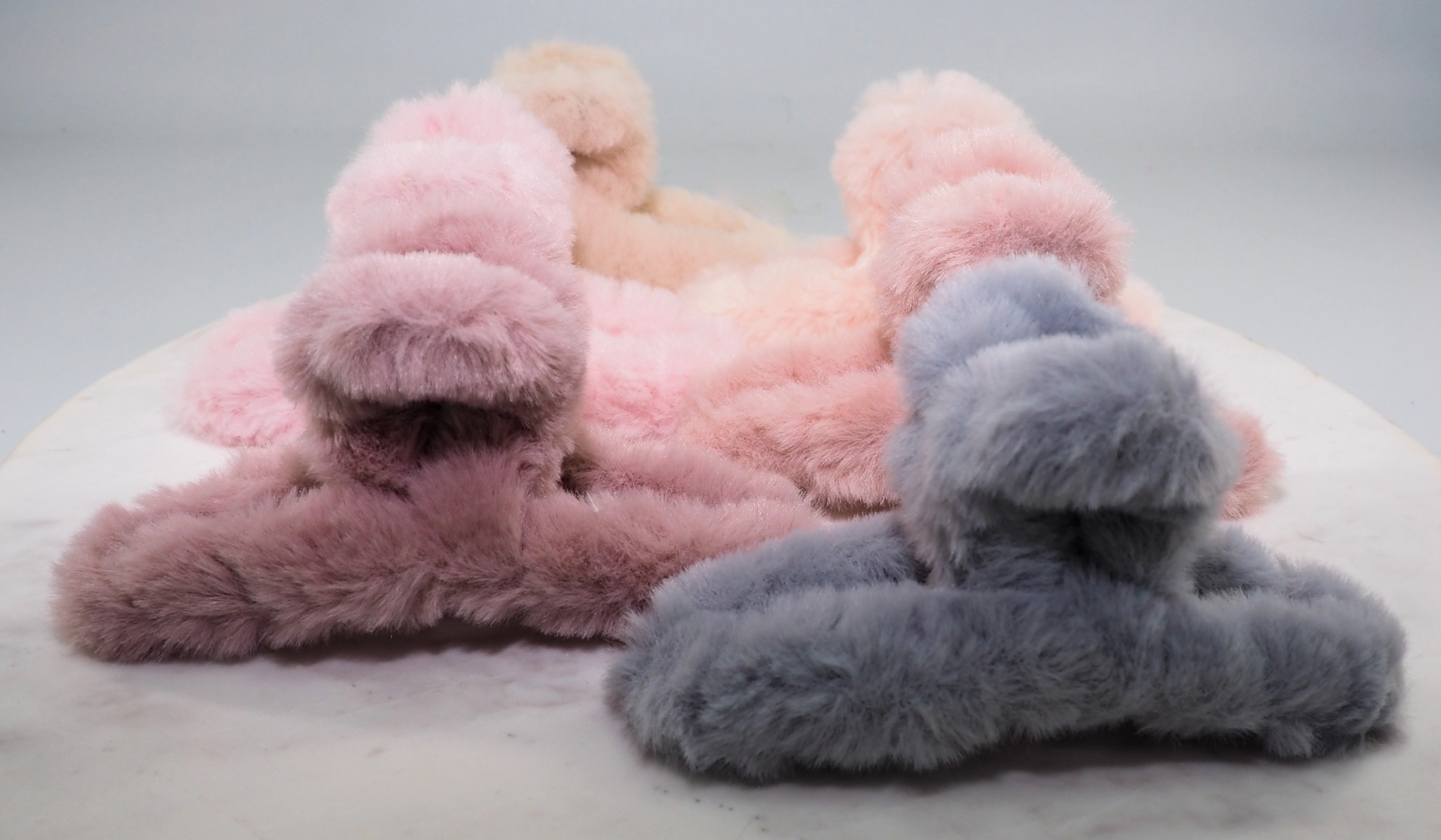 Fluffie Luxe Claw - Image 5