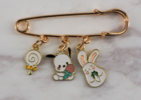 Puppy & Bunny Treats Waistband Pin
