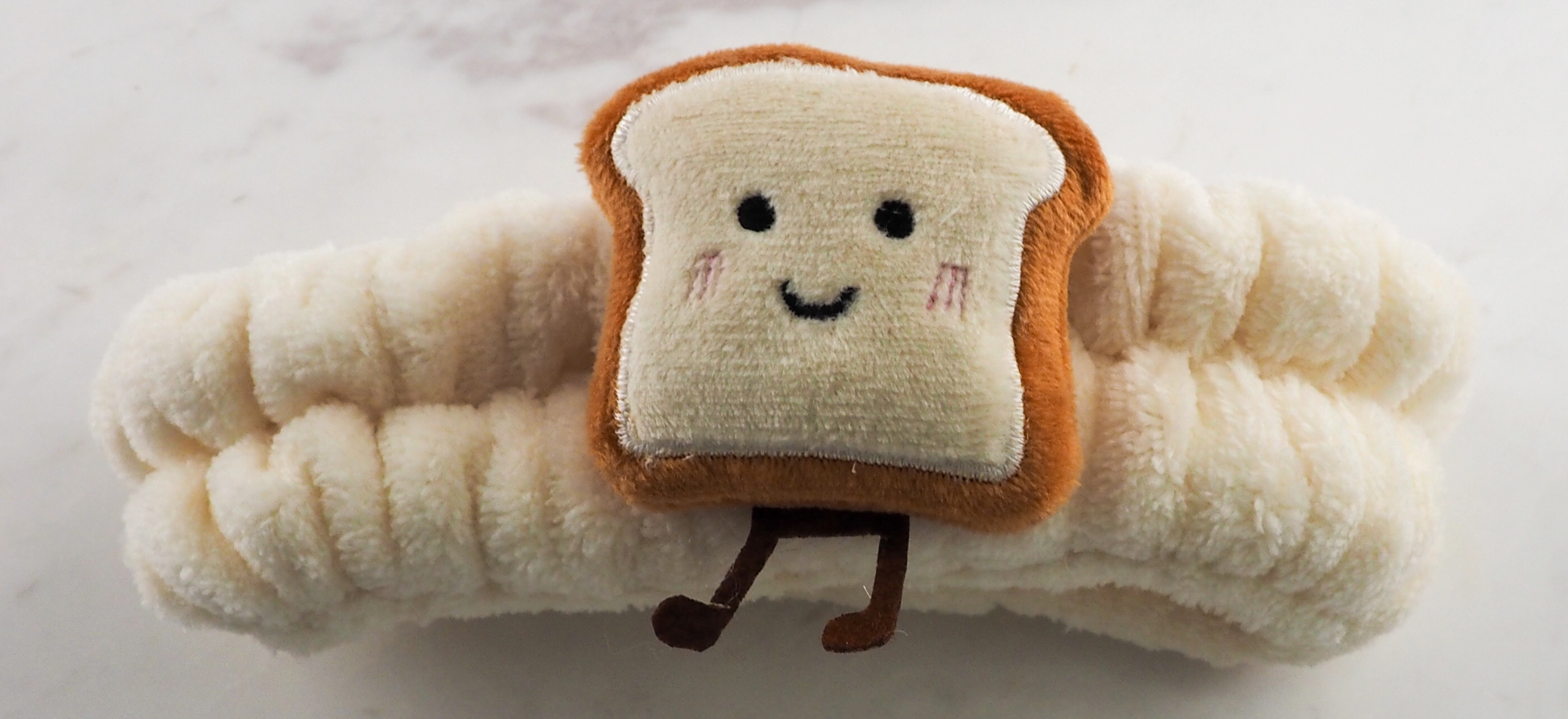 Toastie Hug Headband - Image 2